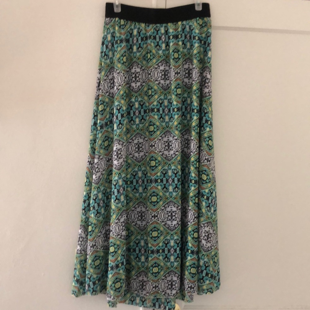 Lularoe Lucy skirt